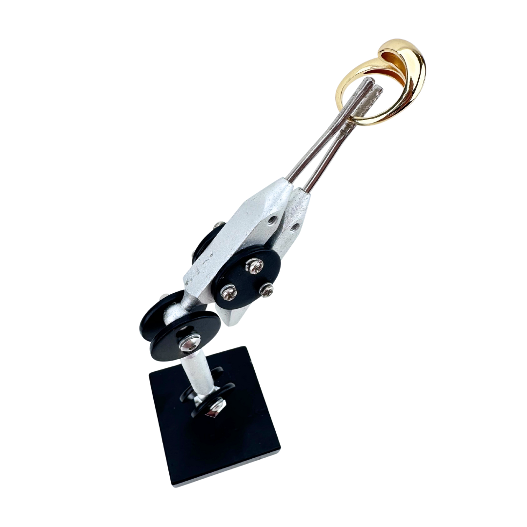 Short Third Hand Vise with Weighted Base