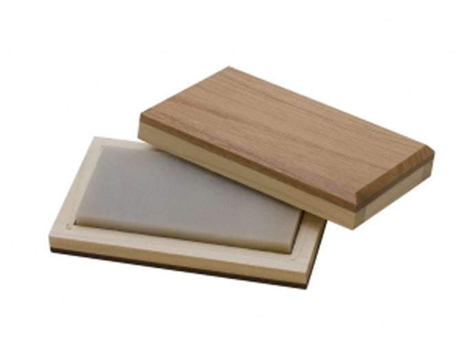 Mounted True Hard 4x2 inch extra-fine natural Arkansas bench sharpening stone with wooden case
