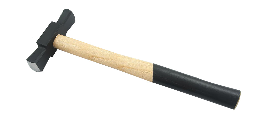 Raising Hammer 425g with wooden handle and dual rectangular steel faces for precise metalwork and construction tasks