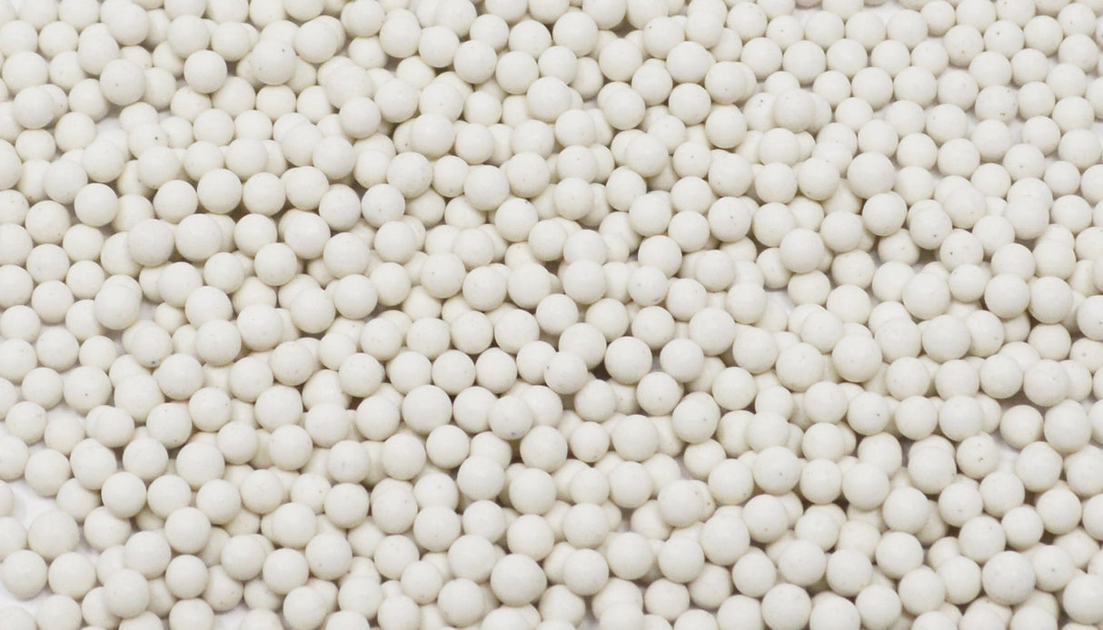 1 Kg batch of 3 mm round white porcelain media for polishing and burnishing metal parts and jewelry