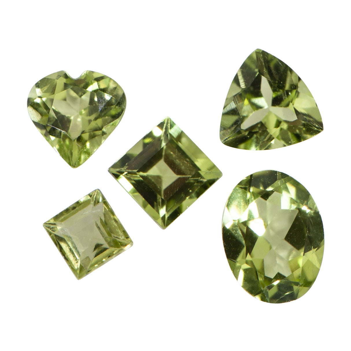 Peridot 6mm heart-shaped faceted gemstone with rich green color and brilliant luster for jewelry making
