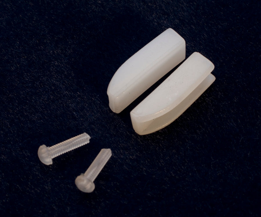 Replacement jaws and screws for PLR-831.00 precision tooling component.