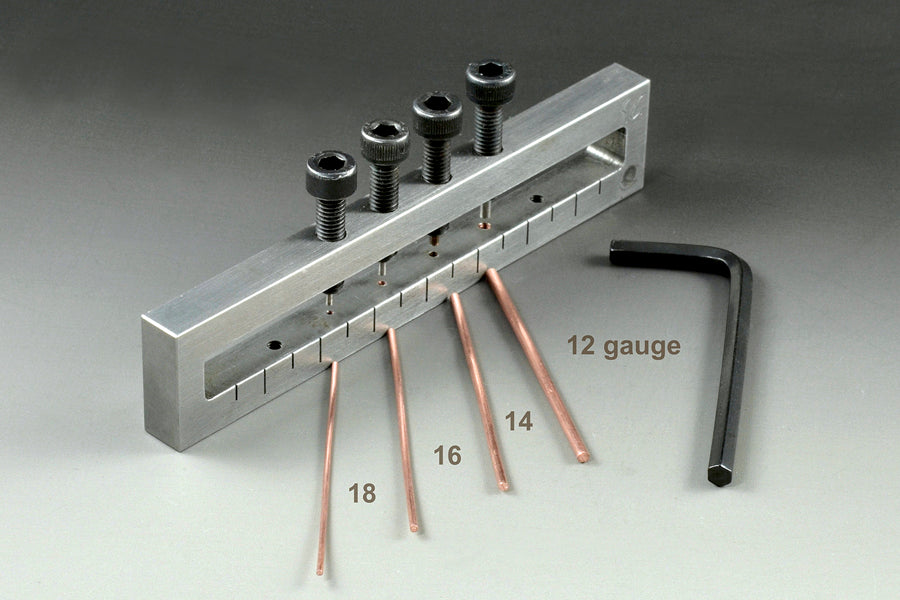 Deluxe 4 Hole Metal Punch by PMC Supplies