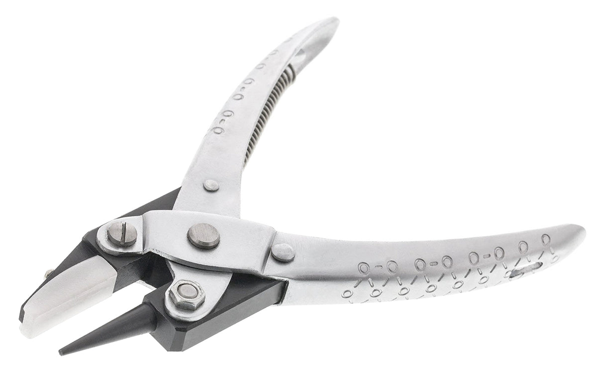 Compound design keeps pliers parallel for even and secure pressure during use. 